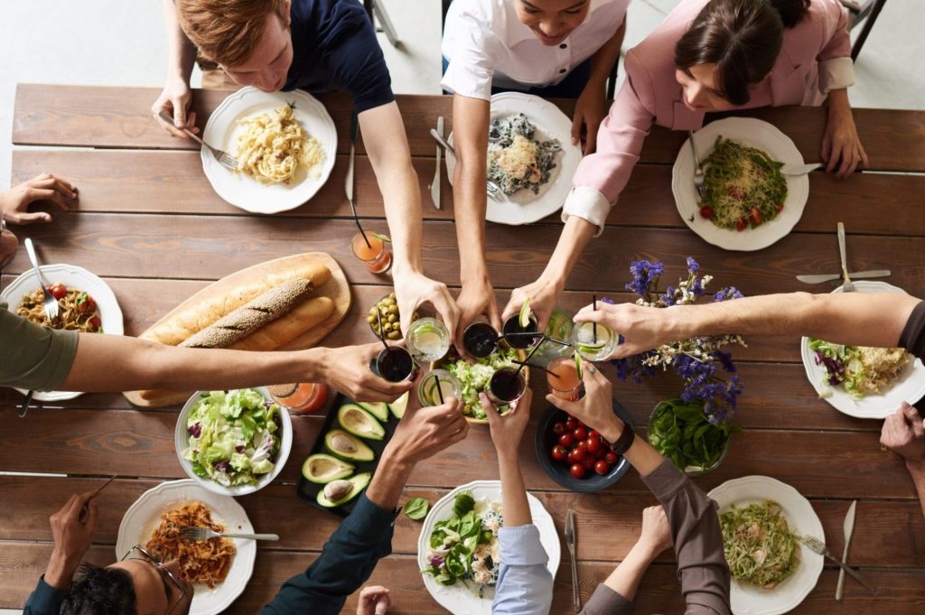 En Tarz Yemek Takımı Tavsiyesi